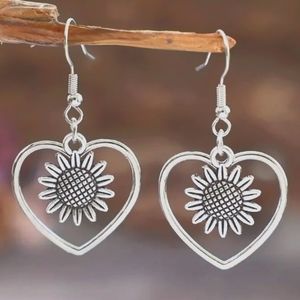 Heart Sunflower Dangle Earrings